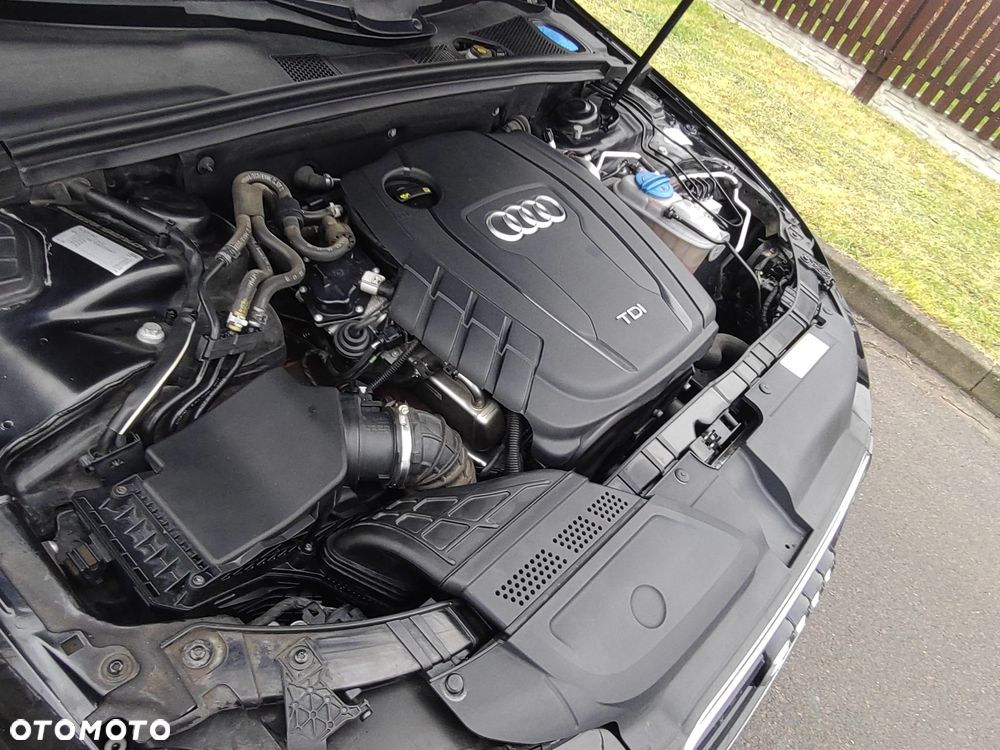 Audi A4 Avant 2.0 TDI Quattro S tronic - 22