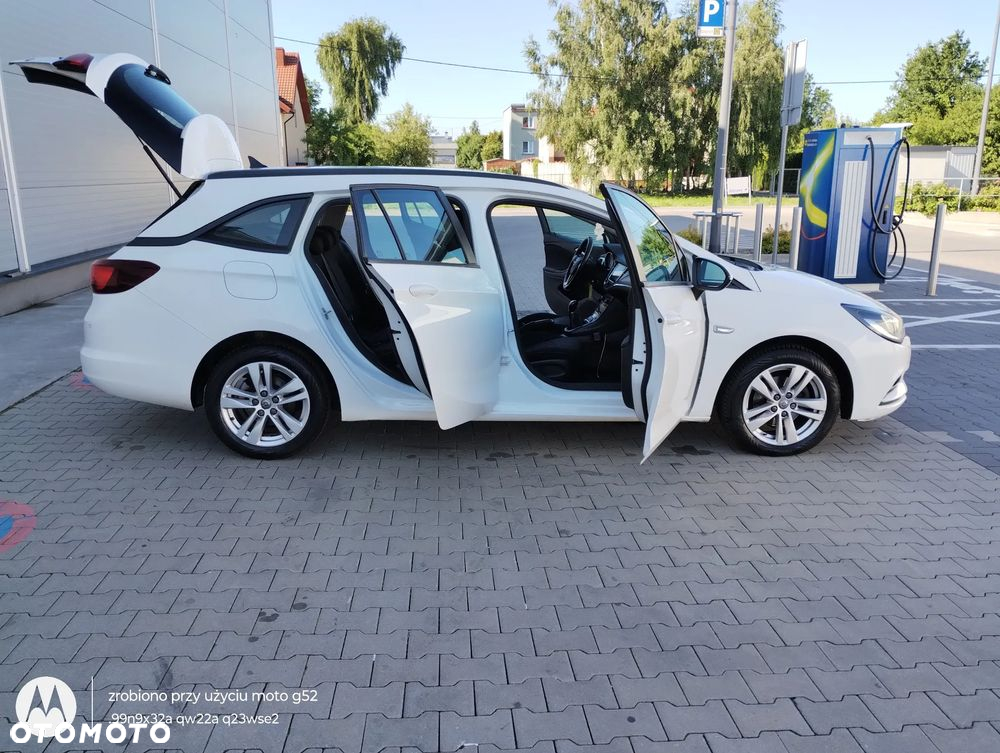 Opel Astra - 22