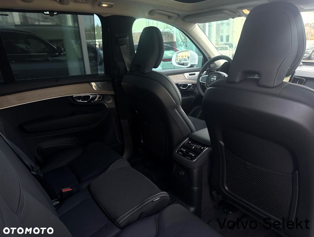 Volvo XC 90 - 26