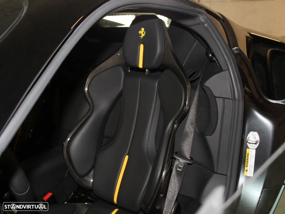 Ferrari SF90 Stradale - 7