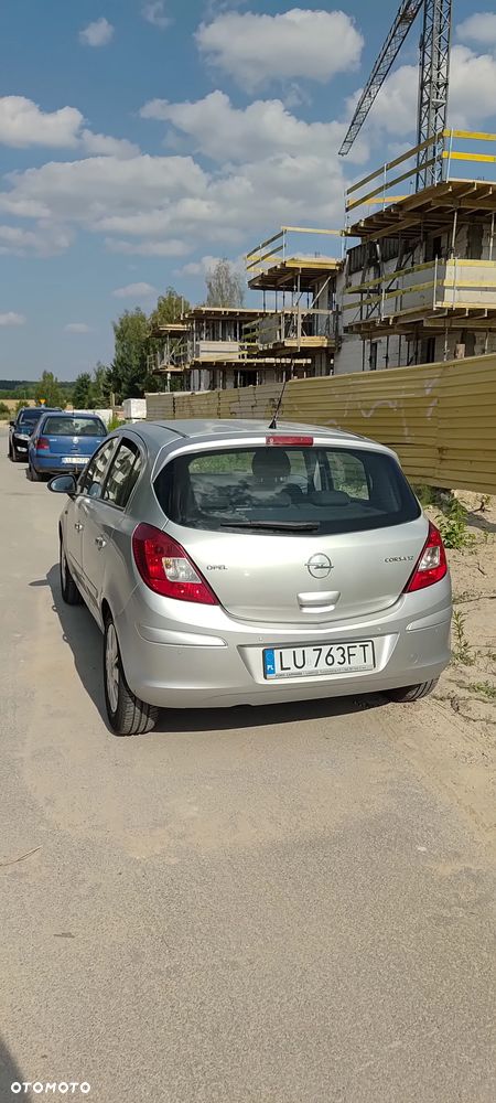 Opel Corsa 1.2 16V Enjoy - 2