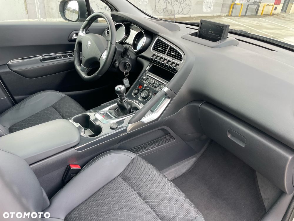 Peugeot 3008 HDi FAP 150 Platinum - 21