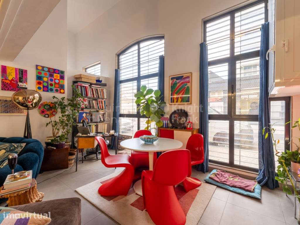 Apartamento Duplex T2 para arrendar em Santos, Lisboa - Grande imagem: 2/34