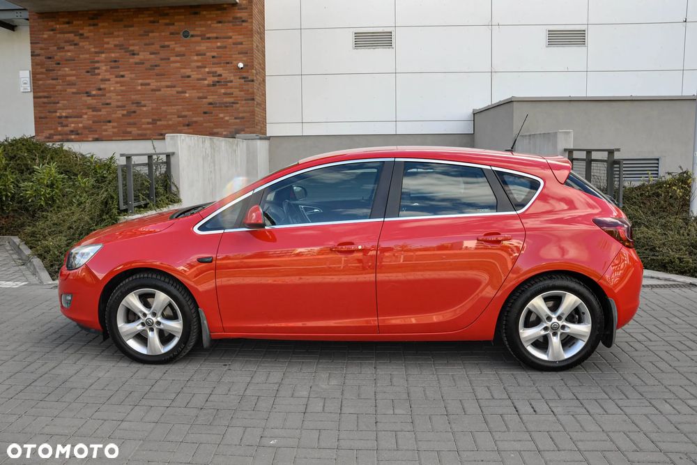 Opel Astra - 2