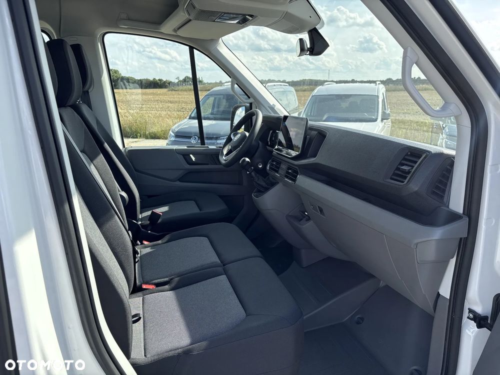 Volkswagen CRAFTER DOKA - 10