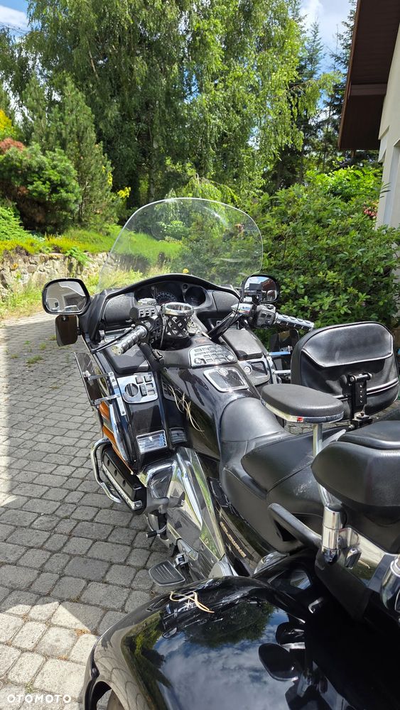 Honda GL - 3