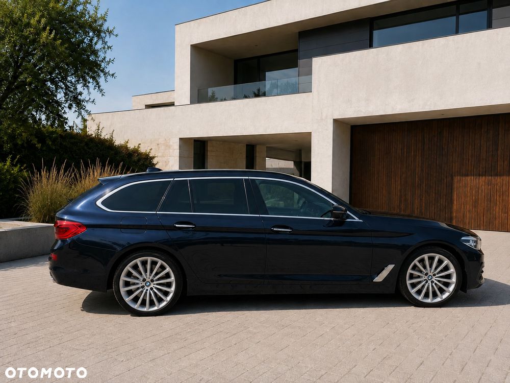 BMW Seria 5 530d xDrive Luxury Line - 1