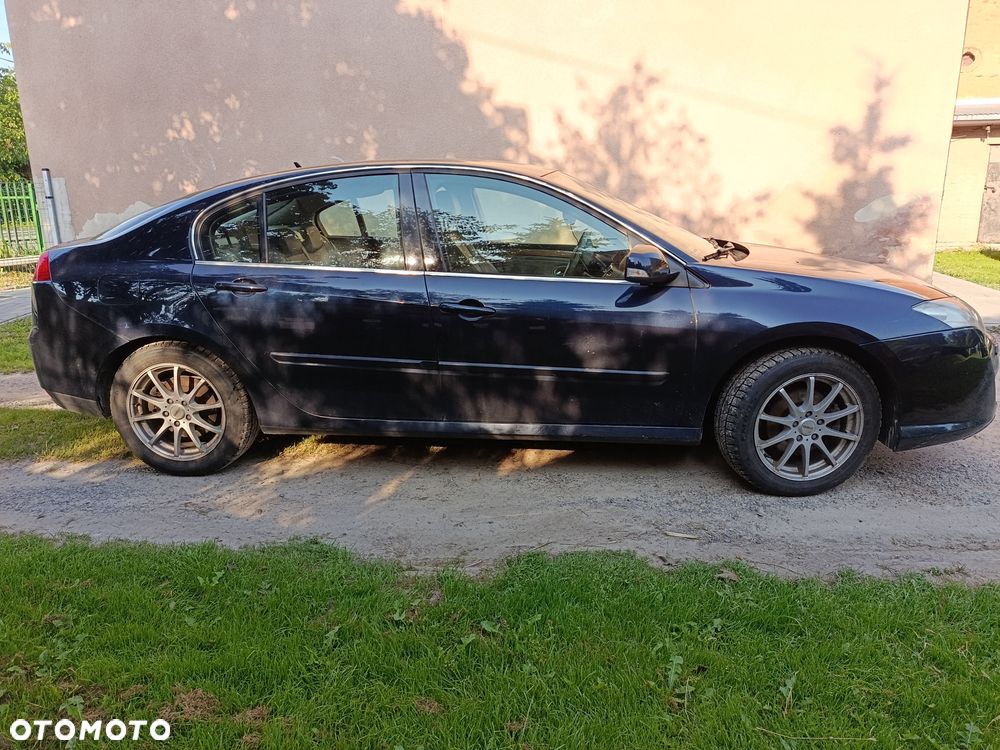 Renault Laguna - 1
