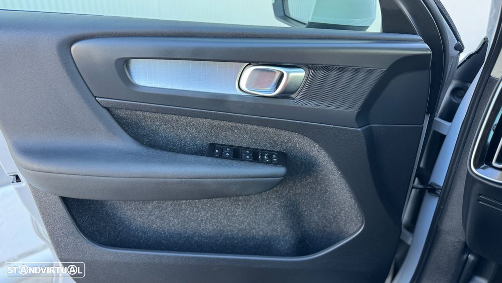 Volvo XC 40 1.5 T5 PHEV Inscription Expression - 36