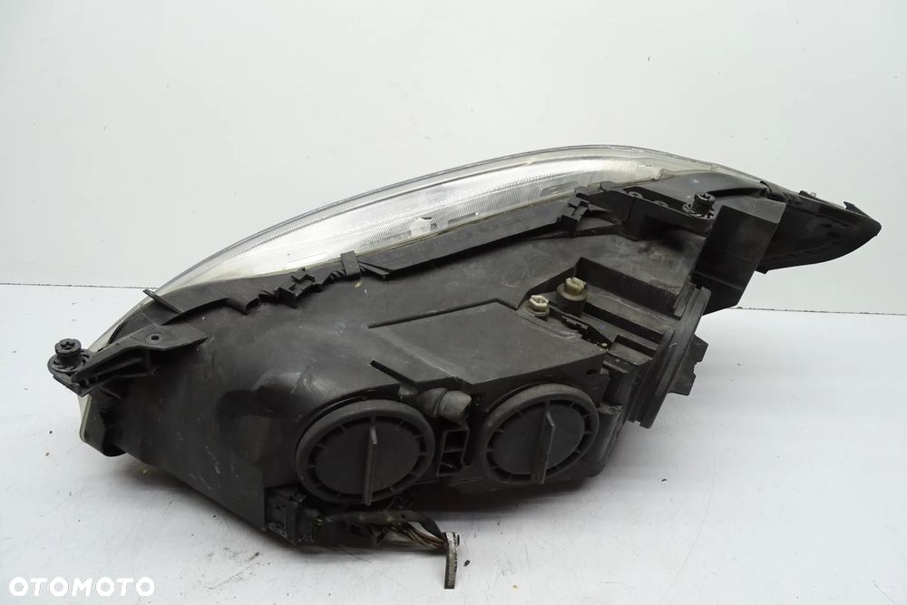 MERCEDES S KLASA W221 Lampa Prawa Prawy Przód - 4