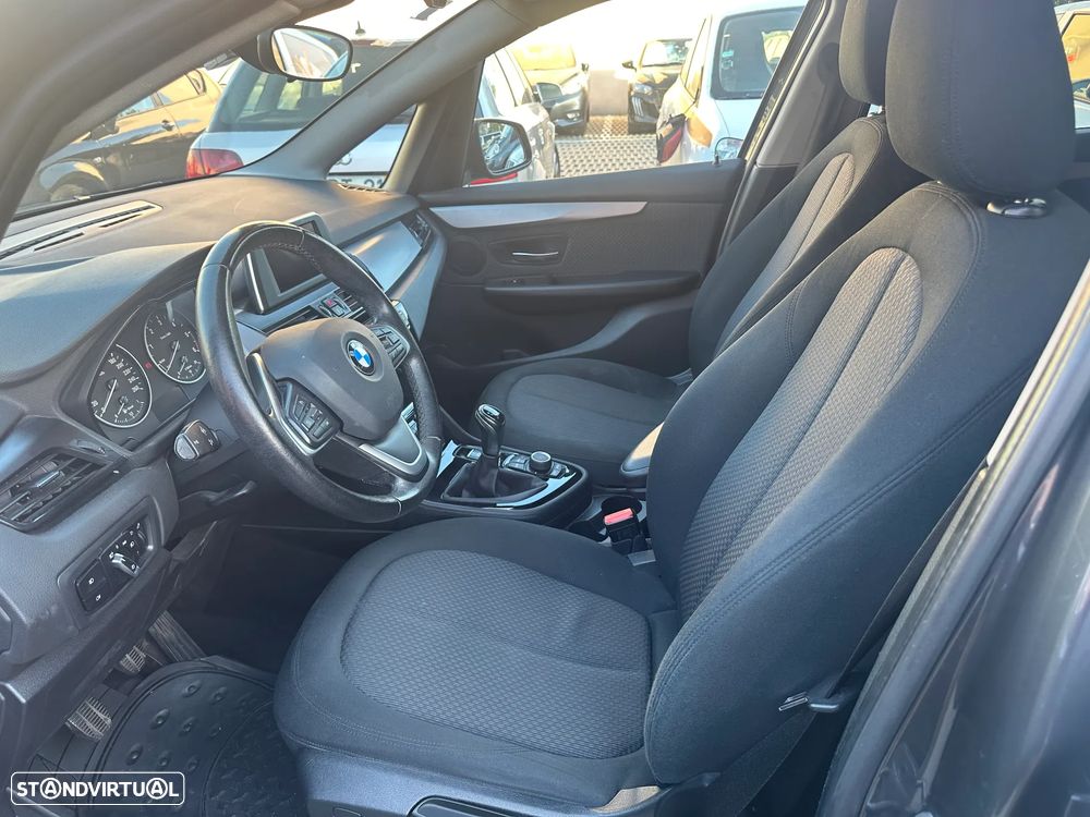 BMW 214 Active Tourer - 4
