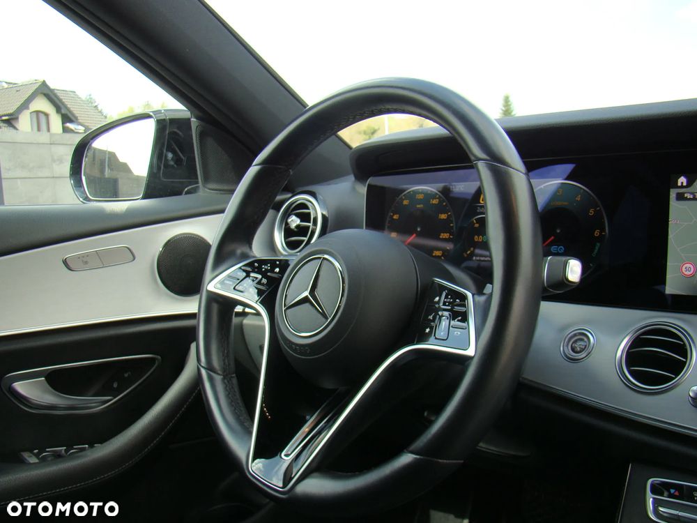 Mercedes-Benz Klasa E 350e 9G-TRONIC Avantgarde - 34