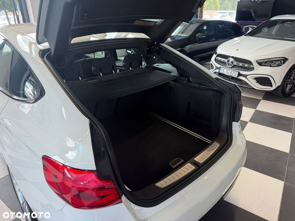 BMW 3GT - 6