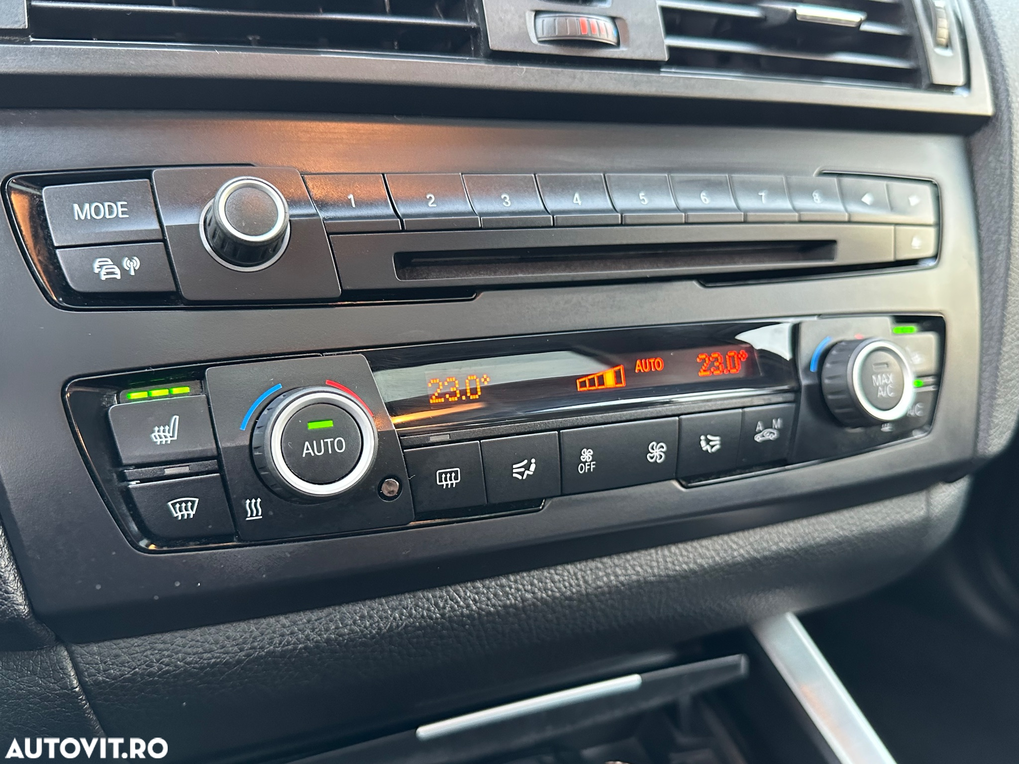 BMW Seria 1 118d Urban Line - 16