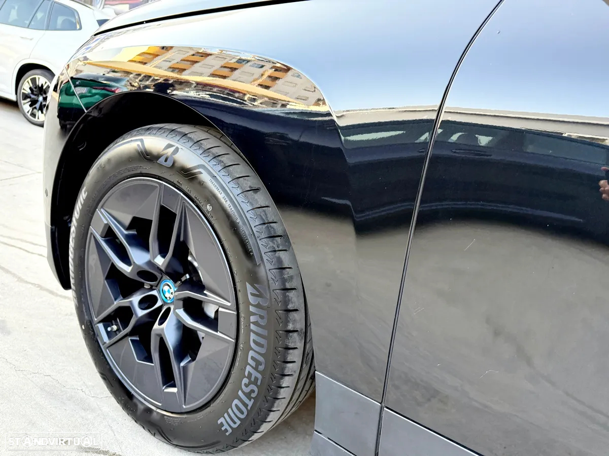 BMW iX xDrive 40 - 53