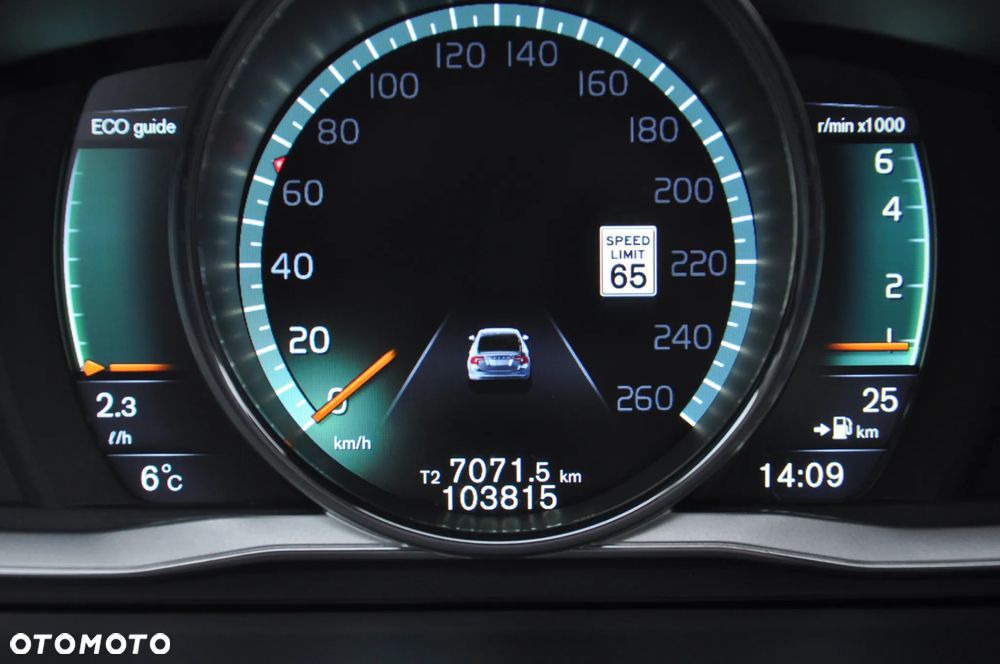 Volvo S60 T5 AWD Summum - 17