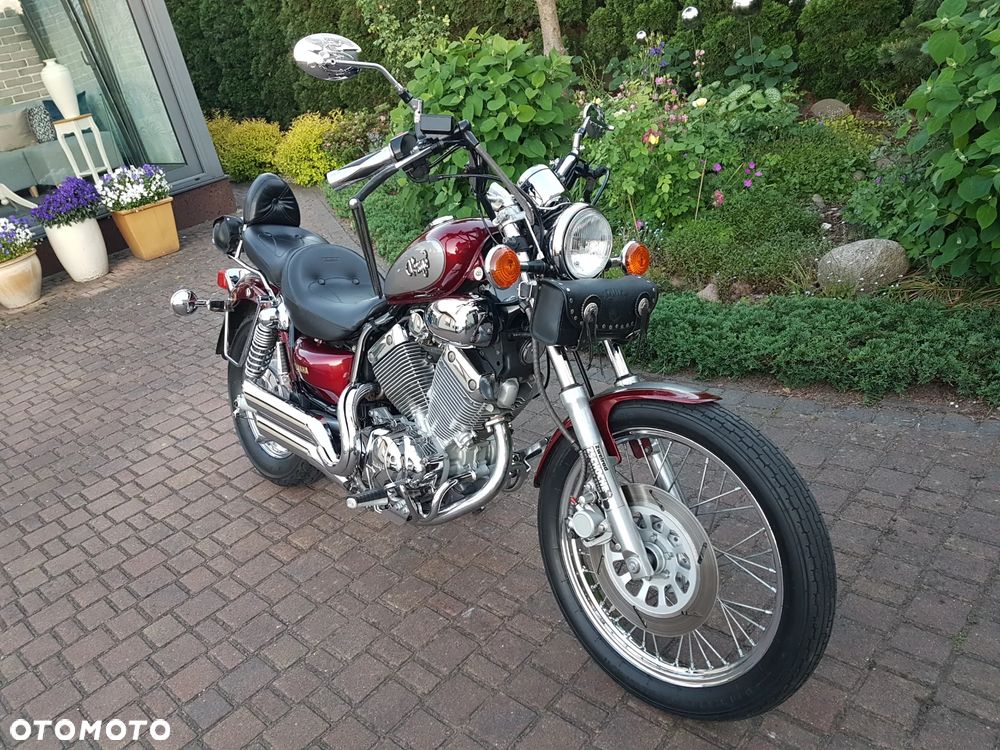 Yamaha XV - 9