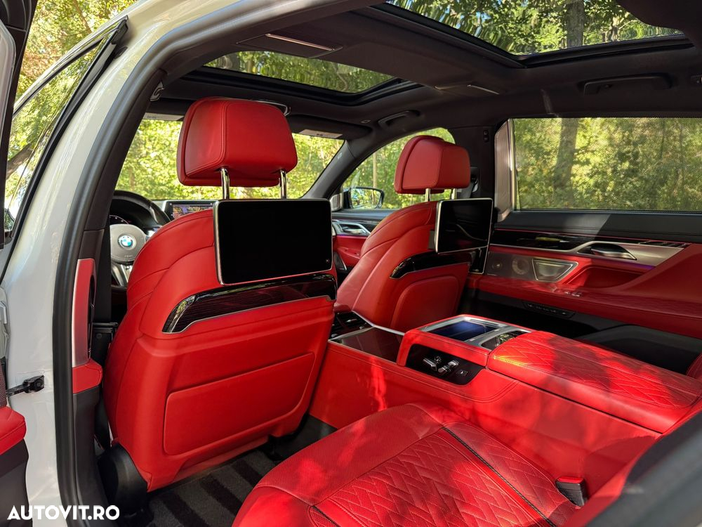 BMW Seria 7 750Li xDrive - 25