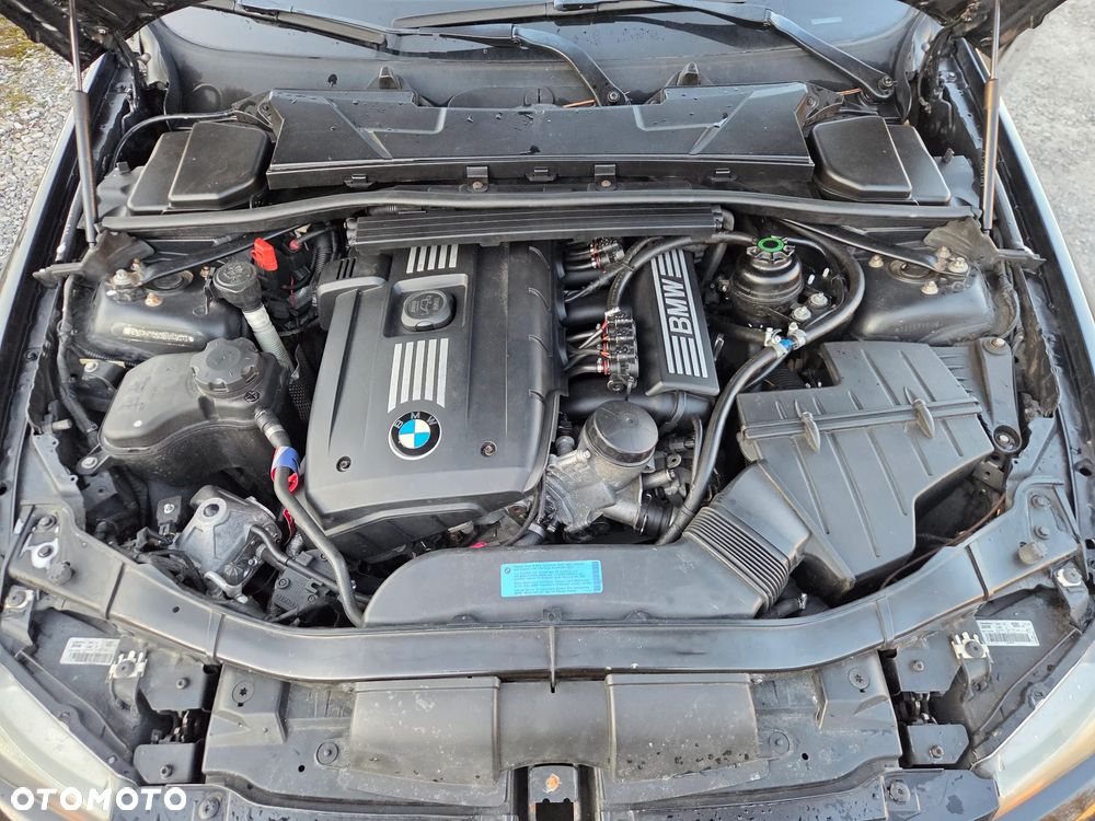 BMW Seria 3 - 17
