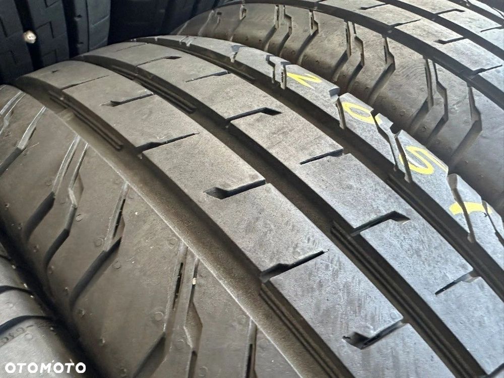 205/75/16C Continental Van200_8,5mm_4szt_(592) - 7