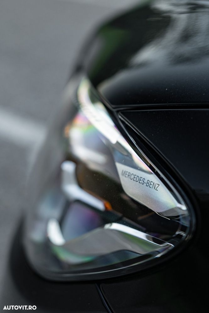 Mercedes-Benz E - 21
