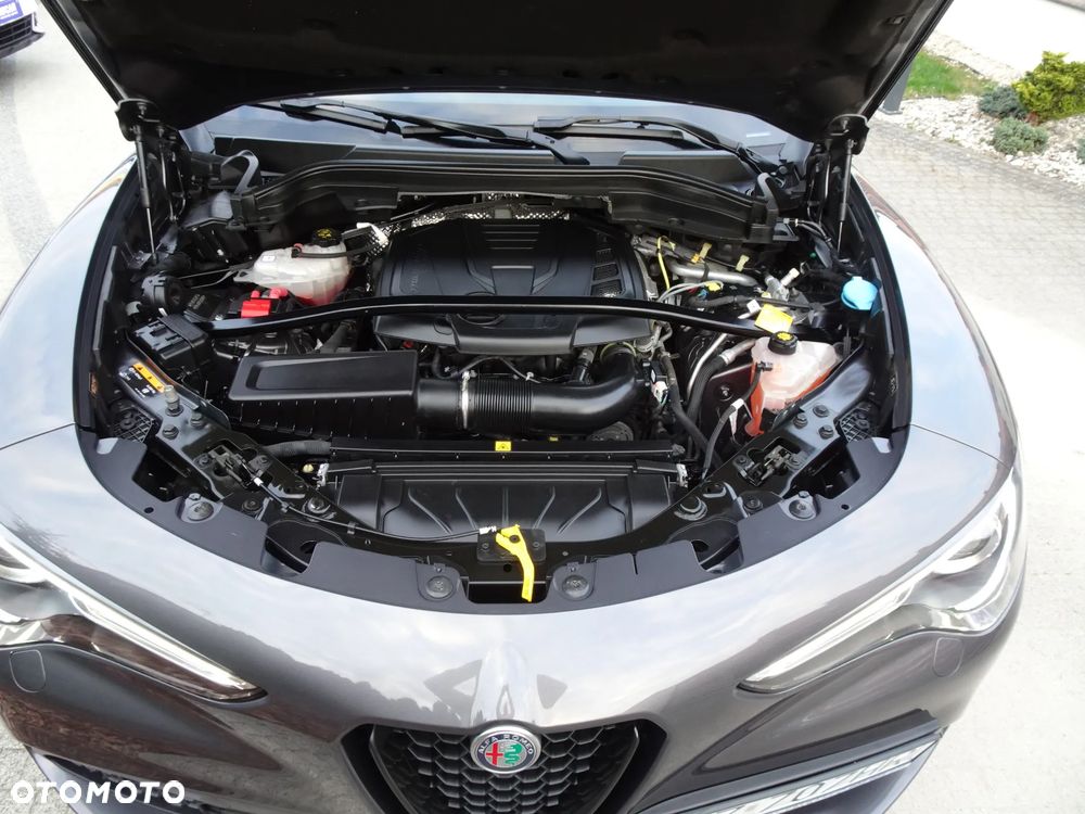 Alfa Romeo Stelvio 2.0 Turbo Sprint Q4 - 15