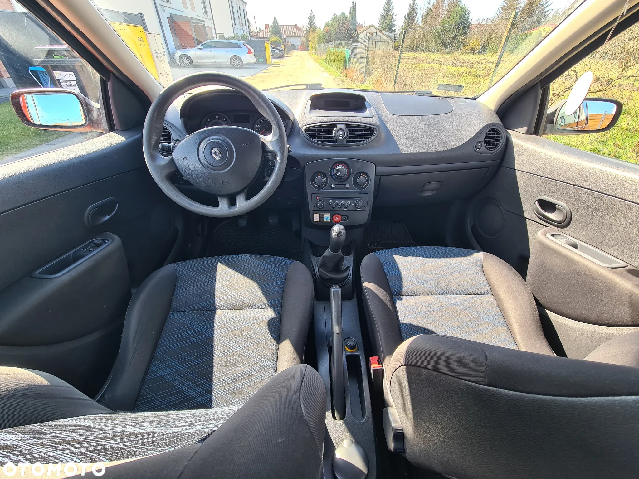 Renault Clio 1.5 dCi Authentique - 14