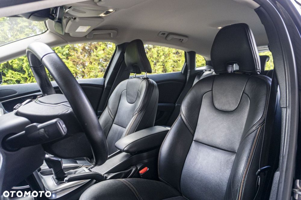 Volvo V40 - 10