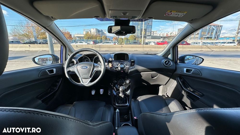 Ford Fiesta 1.5 TDCi Titanium - 8
