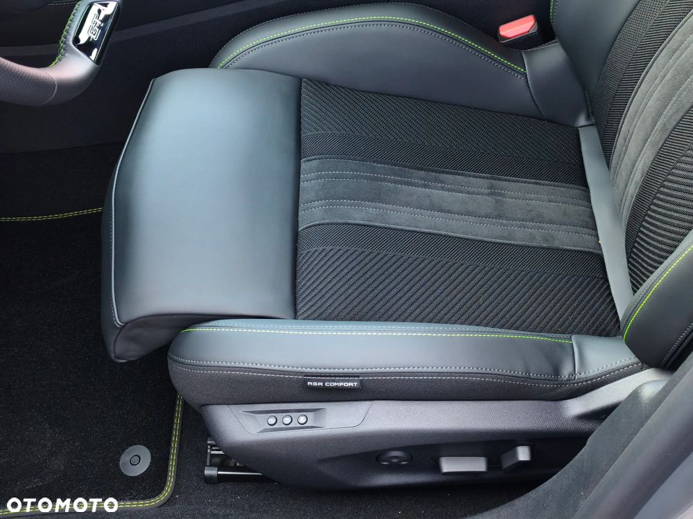Peugeot 308 1.2 mHEV GT Exclusive S&S e-DCS6 - 24