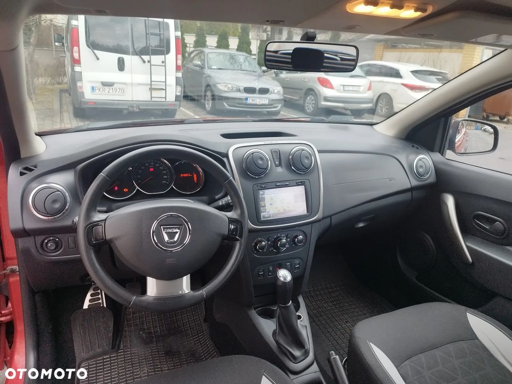 Dacia Sandero Stepway 0.9 TCe Laureate - 12