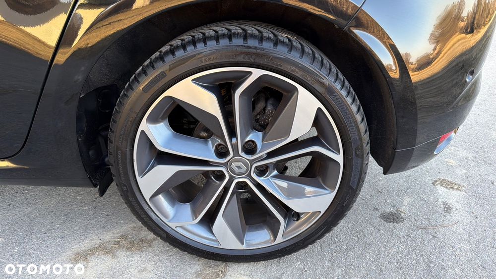 Renault Megane ENERGY TCe 100 LIMITED - 18