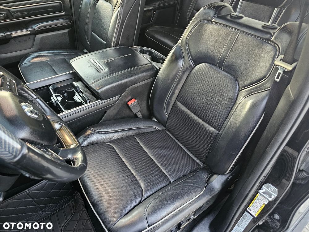 RAM 1500 5.7 Crew Cab Limited - 36