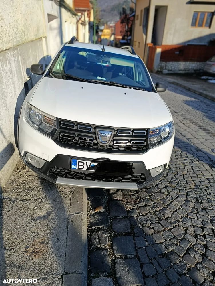 Dacia Sandero - 1
