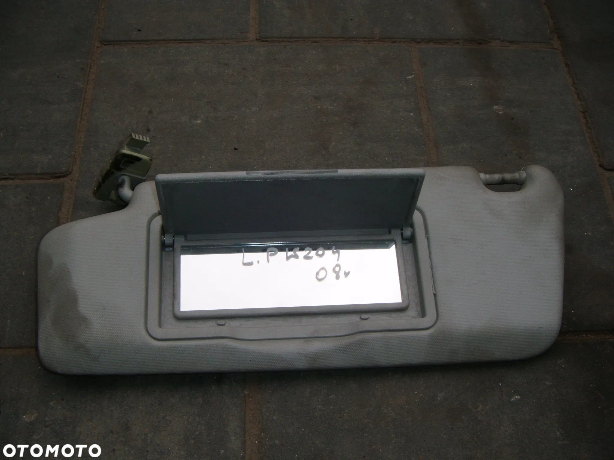 mercedes c klasa w204 08r  daszek przeciwsłoneczny kierowcy - 2