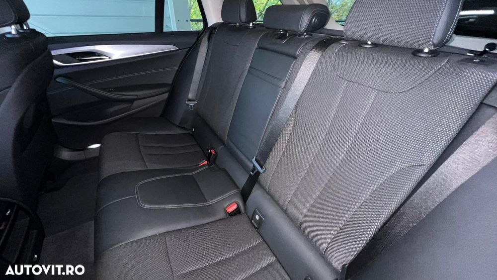 BMW Seria 5 520d Aut. Sport Line - 6