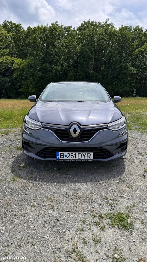 Renault Megane TCe 140 GPF Life - 5