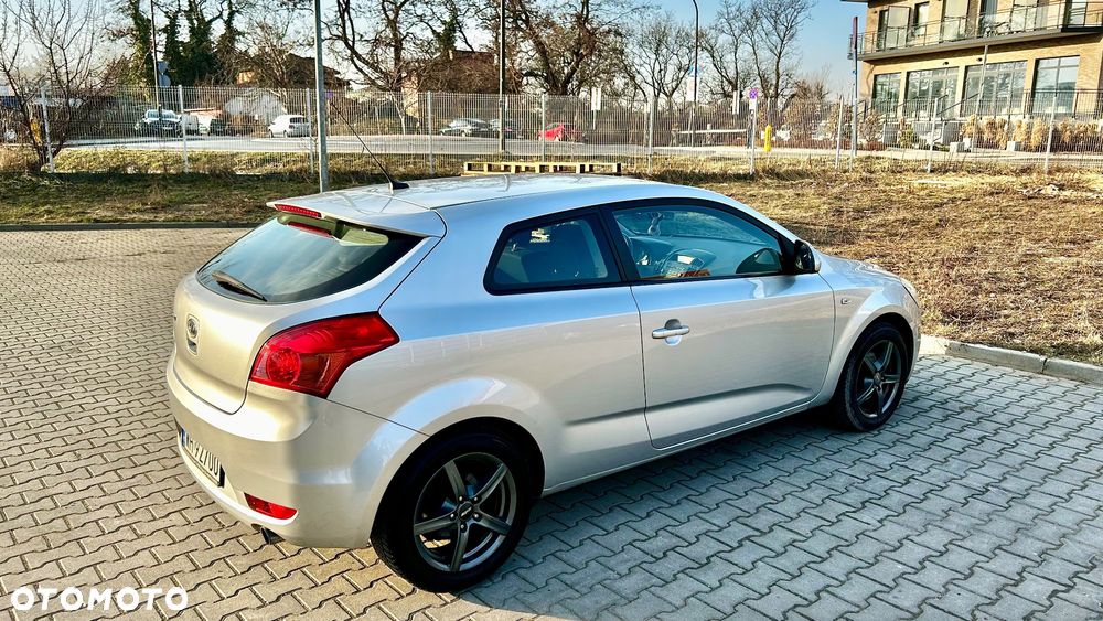 Kia ProCeed 1.6 CVVT LX - 10