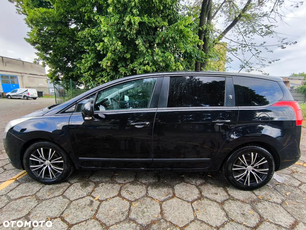 Peugeot 5008 - 2