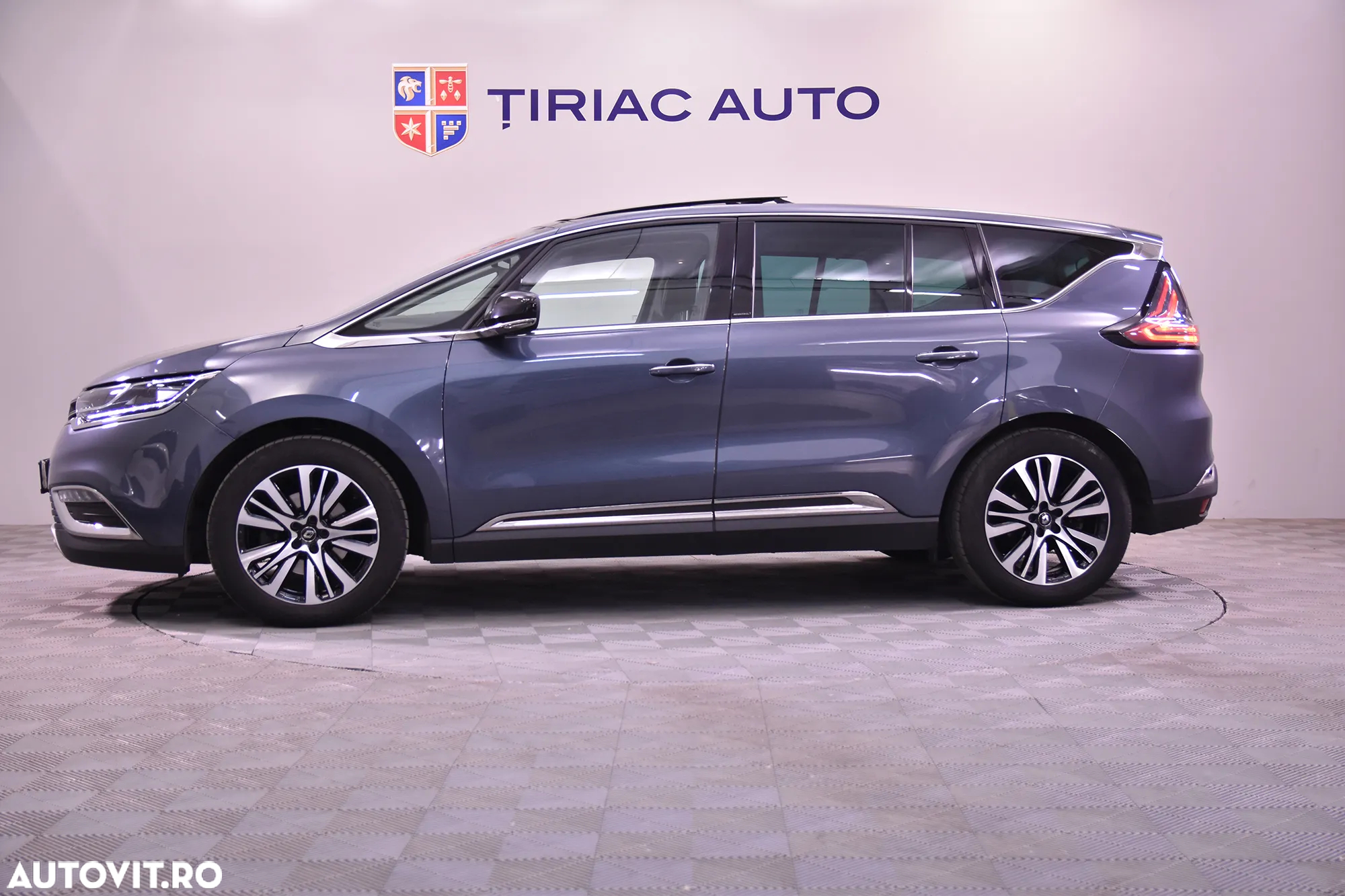 Renault Espace BLUE dCi 200 EDC INITIALE PARIS - 2