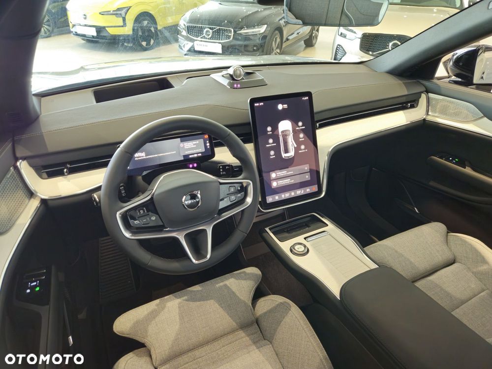 Volvo EX90 - 11