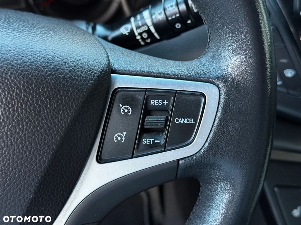 Hyundai i40 1.7 CRDi Comfort + - 19