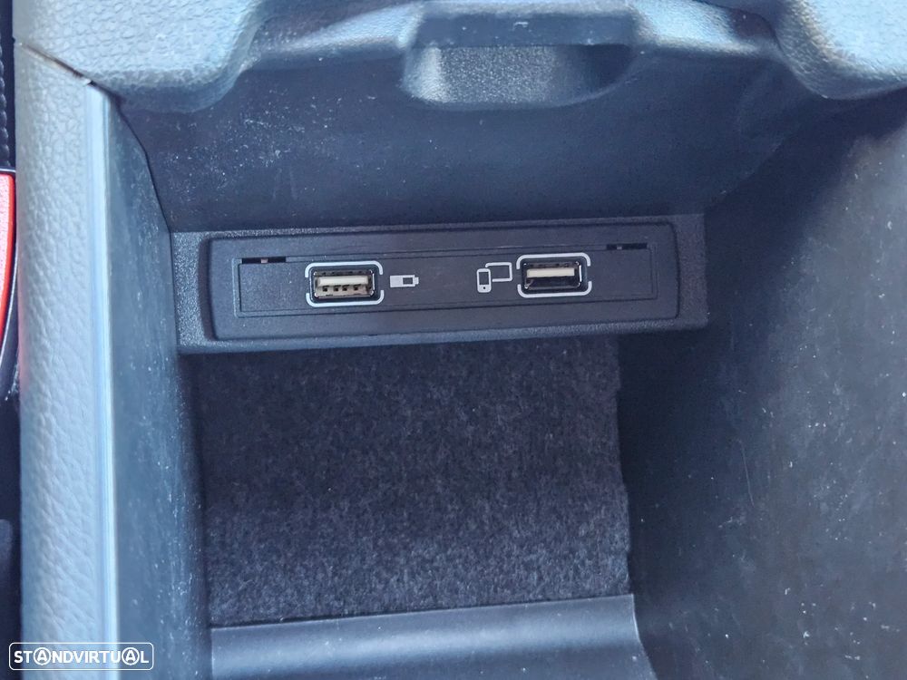 Mercedes-Benz A 180 d Urban - 12