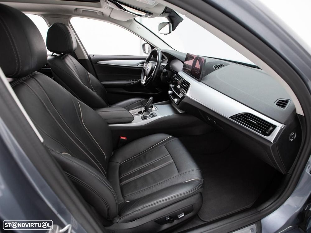 BMW 520 d Auto - 12