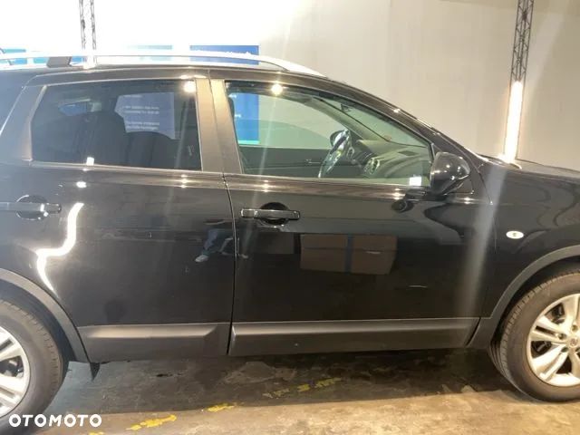 Nissan Qashqai 2.0 4x4 Tekna - 11