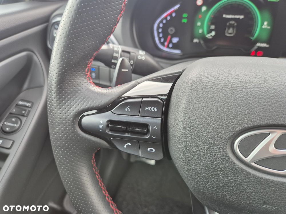 Hyundai i30 1.5 T-GDI 48V-Hybrid DCT N-Line - 16