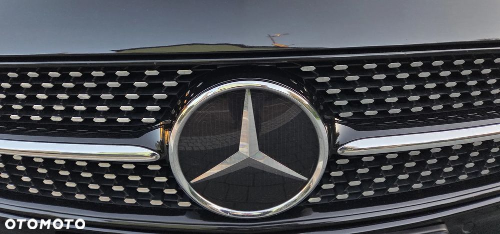 Mercedes-Benz Klasa E 220 d 9G-TRONIC AMG Line - 12