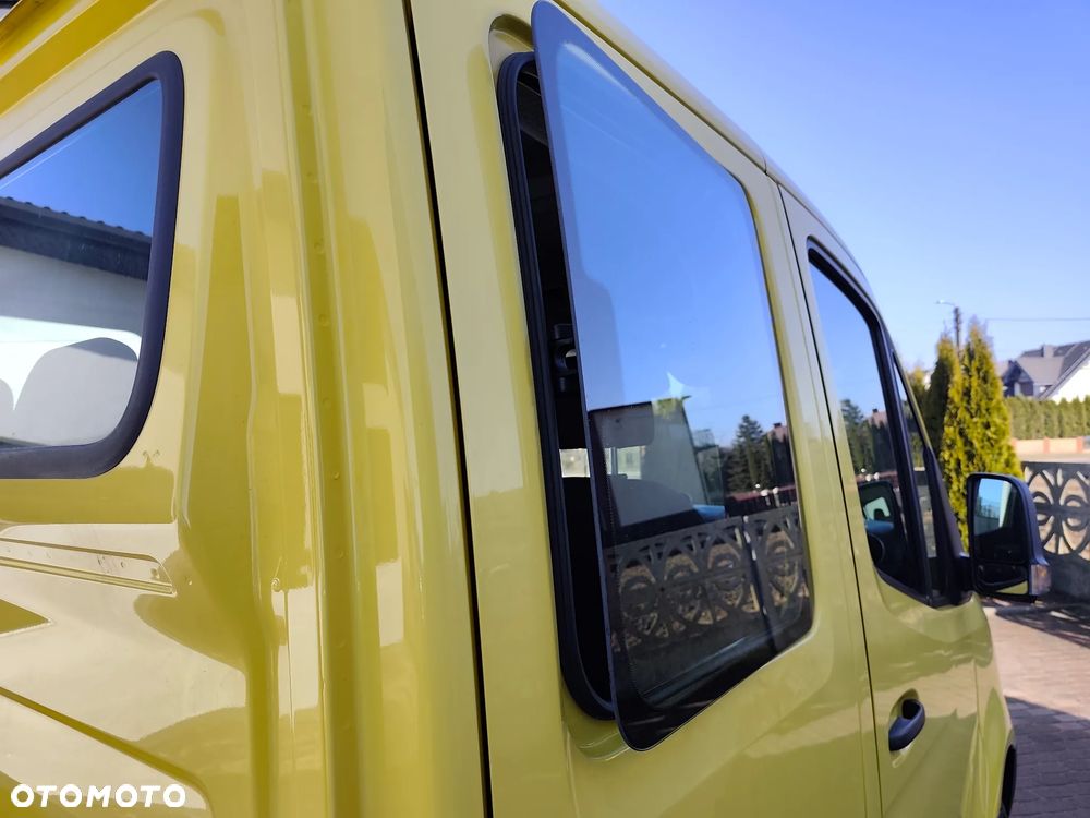 Mercedes-Benz SPRINTER 317 CDI 170KM MAXI LONG DOKA 6OSOBOWA SKRZYNIA KAMERA KLIMATRONIC NAVI COMMAND INTERNET HAK 3500 KG TEMPOMAT cały w oryginale Fotele KOMFORTY podgrzewane - 13