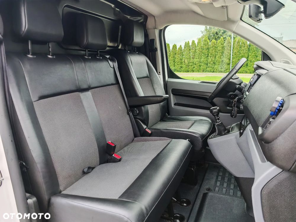 Opel VIVARO - 17