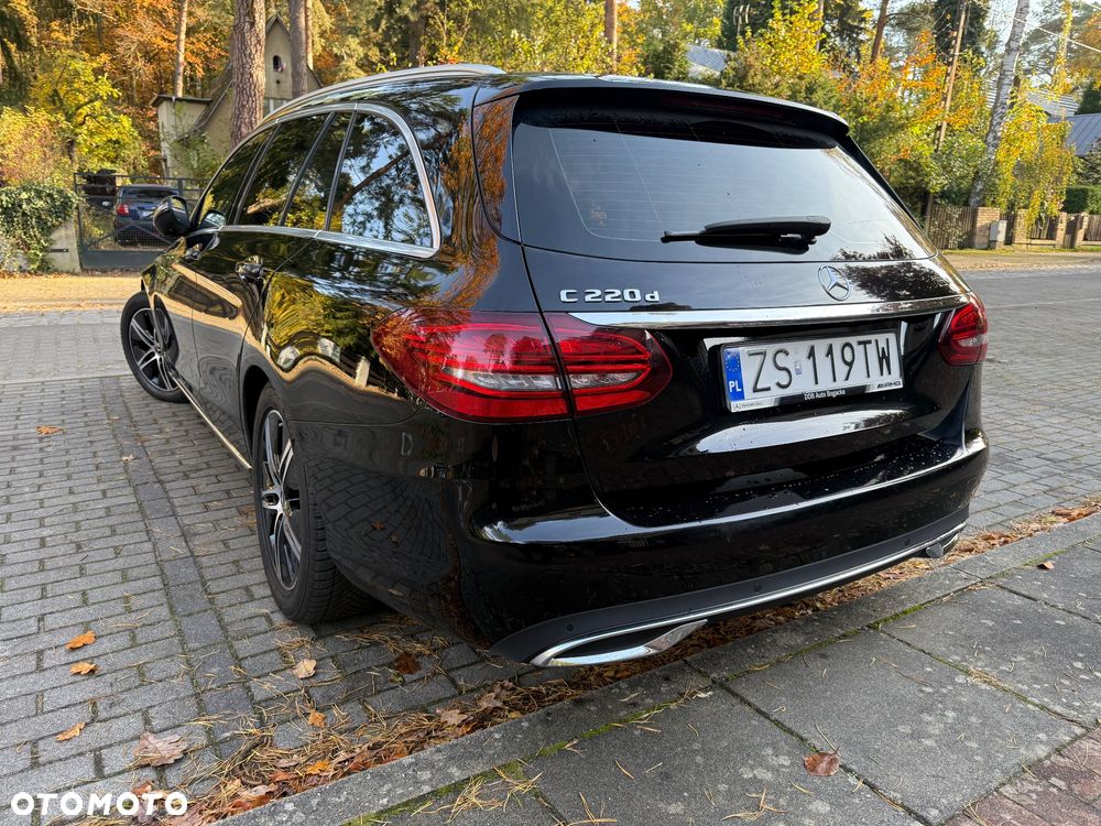 Mercedes-Benz Klasa C 220 d T 9G-TRONIC Avantgarde - 39